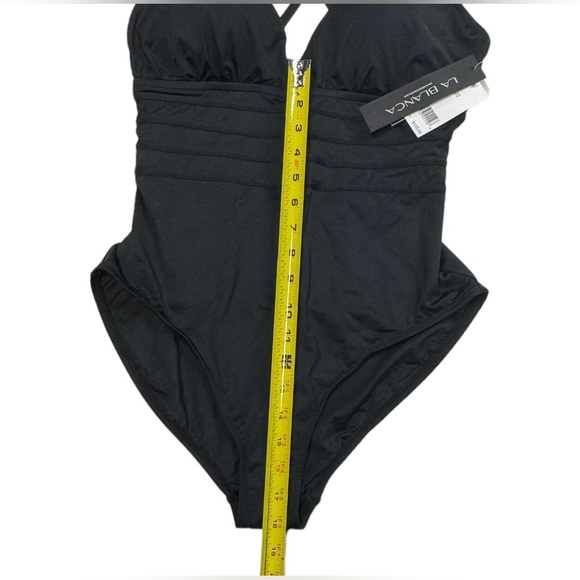 La Blanca size 14 NWT black cross back one piece swimsuit in perfect condition! - Picture 6 of 12